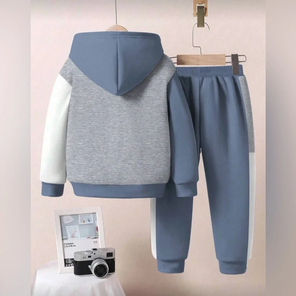 NWT Boys 2pc Colorblock New York Hoodie & Jogger Set